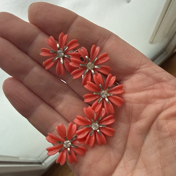 Vintage 60s Mod Flower Rhinestone Dangle Clip-On Earrings - Picture 2 of 6